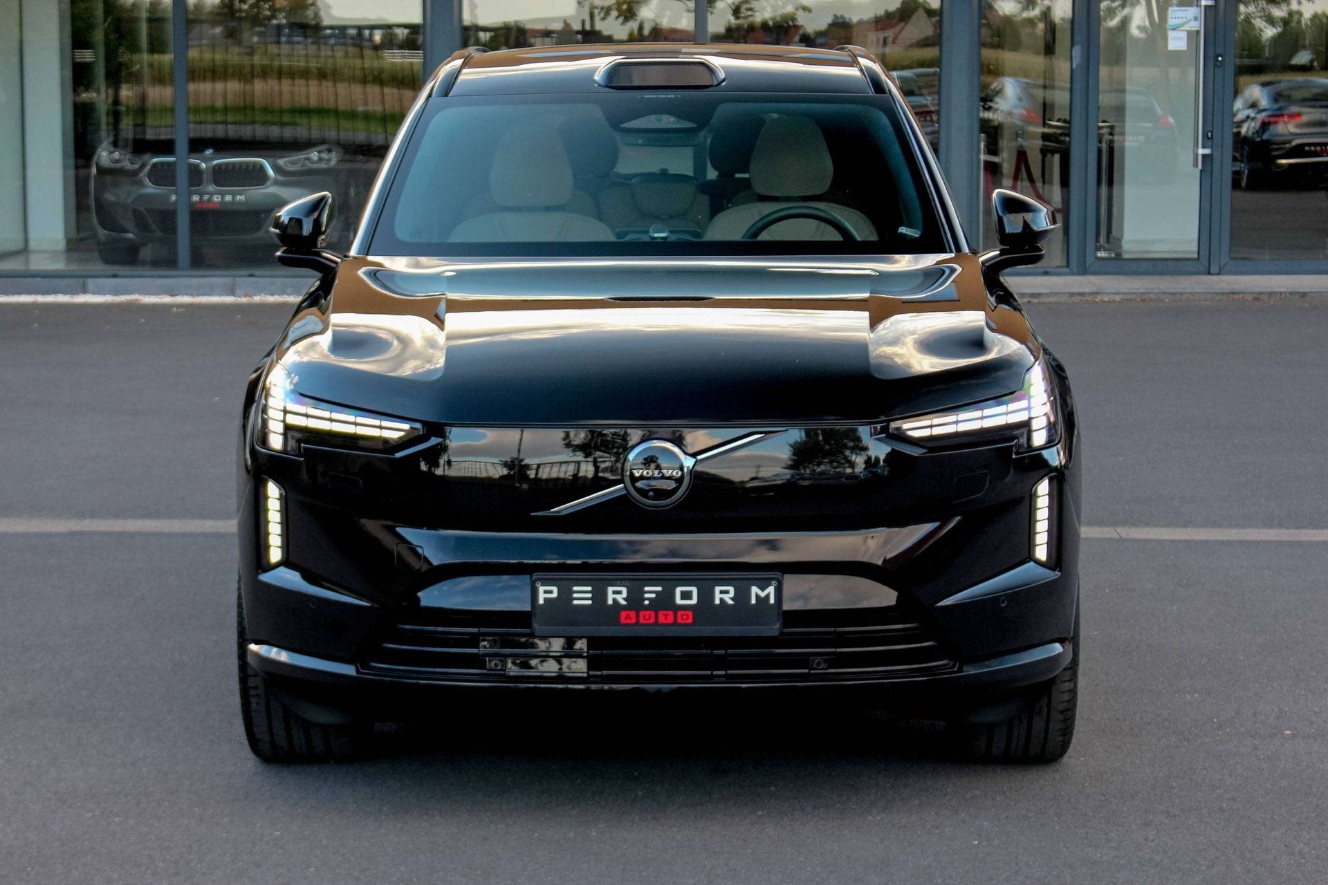 Volvo EX90 *7PL*107kWh*AWD*TWIN MOTOR ULTRA PERFORMANCE*, Autos, Achat, Entreprise, 7 places, Entretenue par le concessionnaire