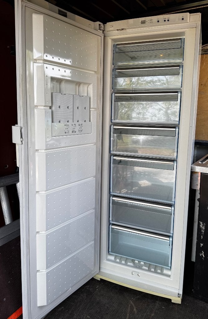 DIEPVRIES KAST - VRIJSTAAND MET LADES - BOSCH, Elektronische apparatuur, Vriezers en Diepvrieskisten, Gebruikt, 160 cm of meer