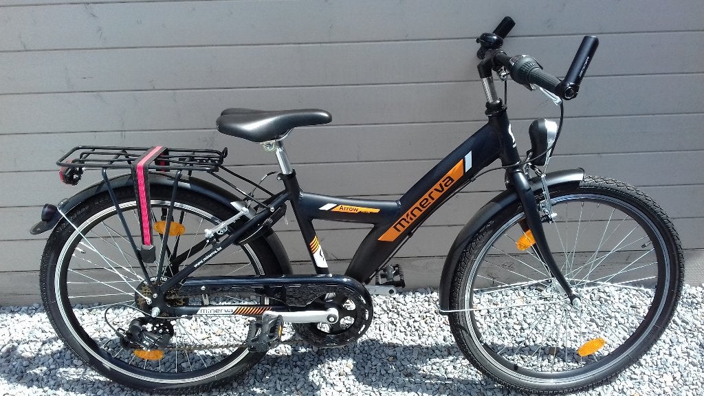 Kinderfiets 24 inch SUV-uitvoering MINERVA, Fietsen en Brommers, Ophalen, Zo goed als nieuw, Velgrem