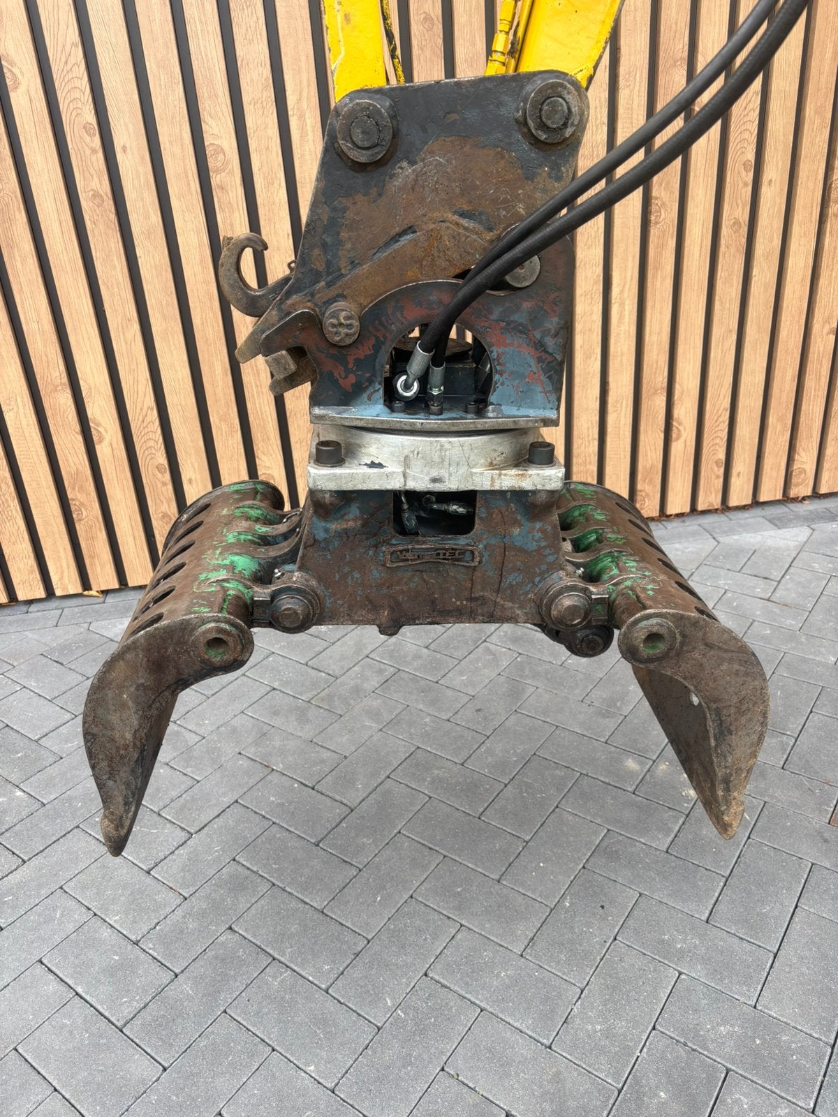 Vematec sloopsorteergrijper CW05, Ophalen