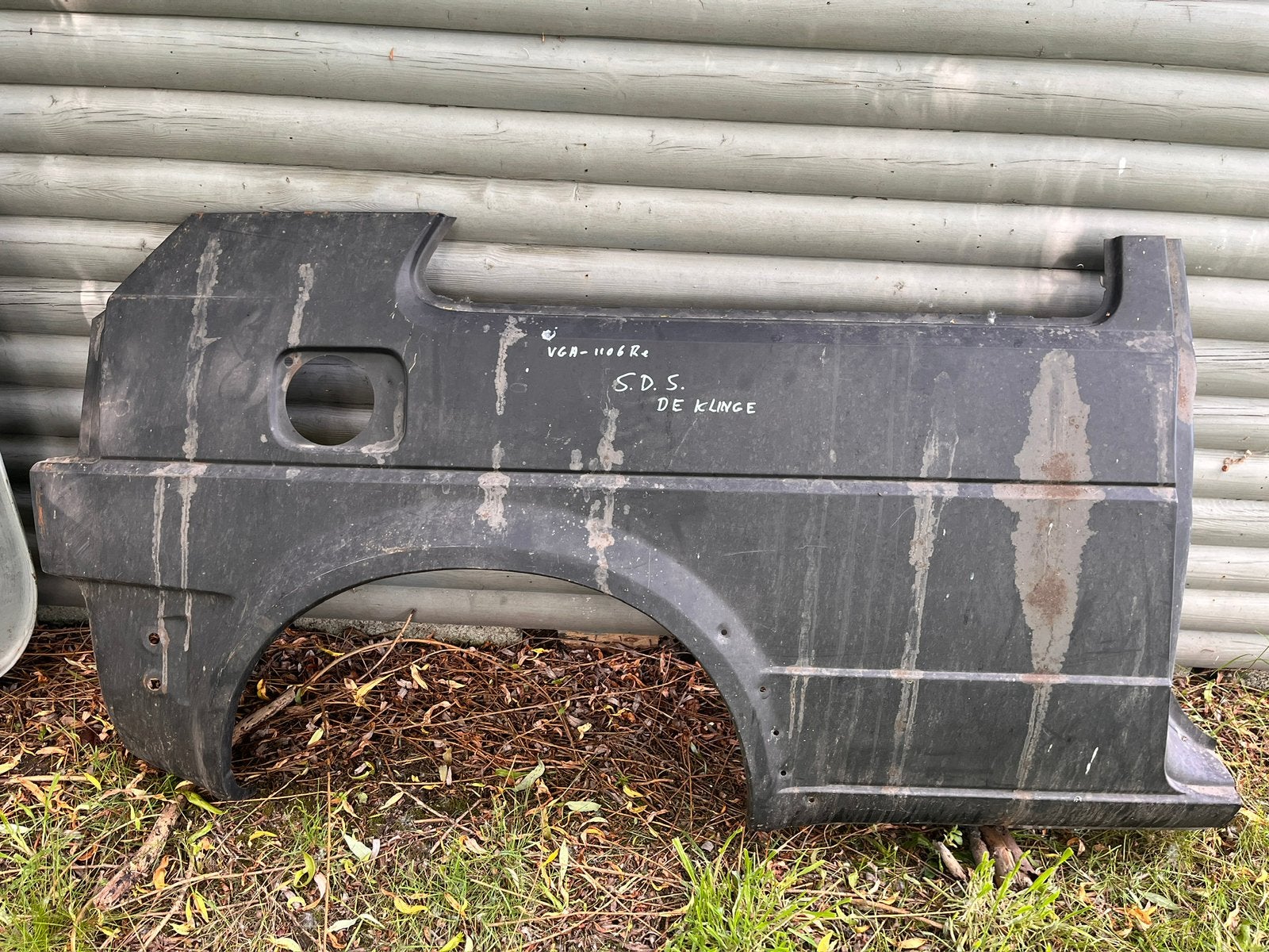 Pièce en tôle pour VW Golf mk2 (NOS), Neuf, Volkswagen, Garde-boue, Droite