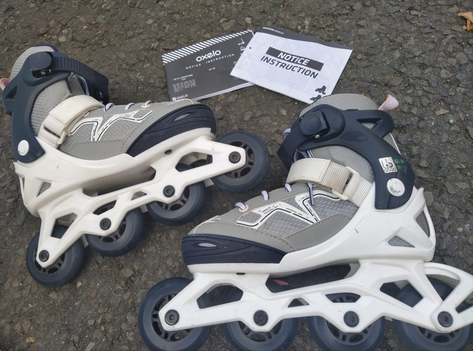 Rollers Oxelo FIT3 A Taille 32/35, Sports & Fitness, Rollers 4 roues en ligne, Réglable, Comme neuf, Enlèvement