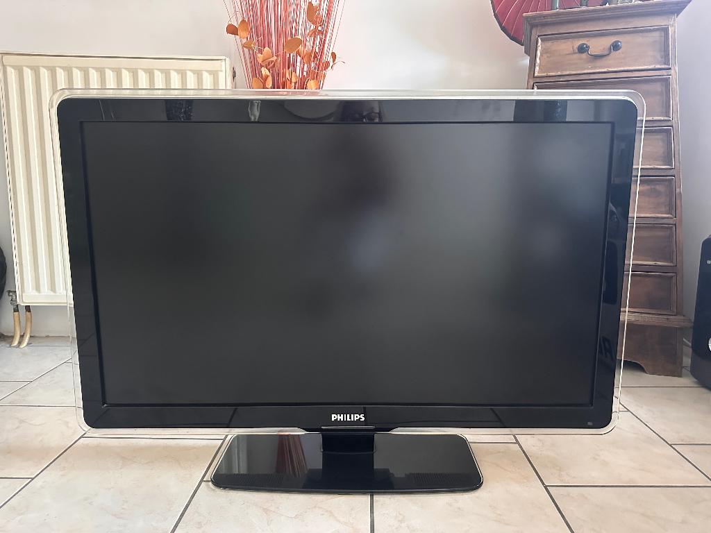 Téléviseur Philipps Ambilight, Philips, LCD, Enlèvement, Utilisé