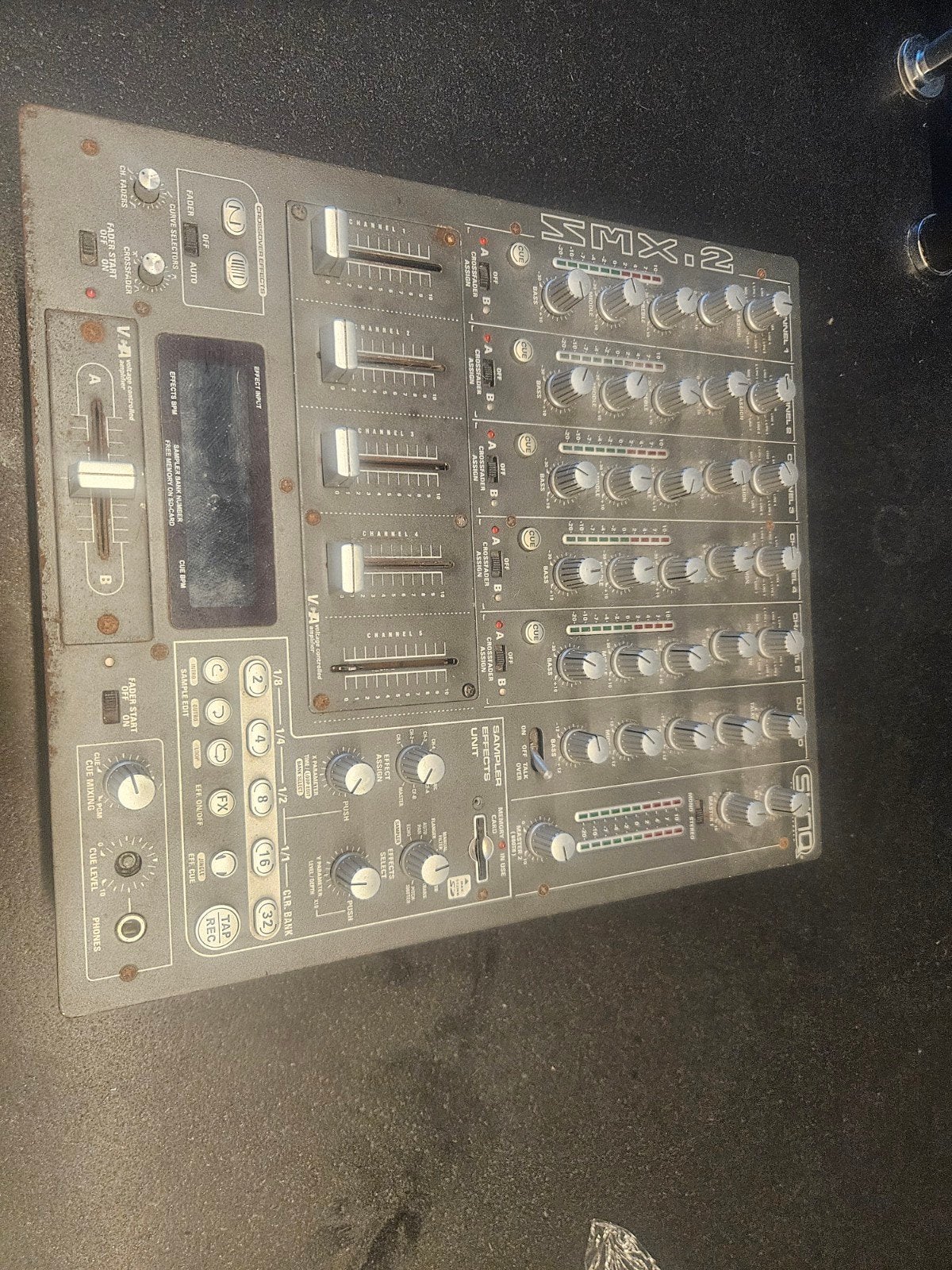 SynQ SMX-2 DJ-mixer – voor de handige Harry, Muziek en Instrumenten, Ophalen of Verzenden