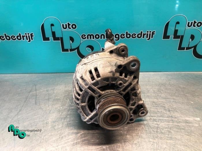 Dynamo van een Volkswagen Golf (Golf 09-), Gebruikt, -, Volkswagen, -