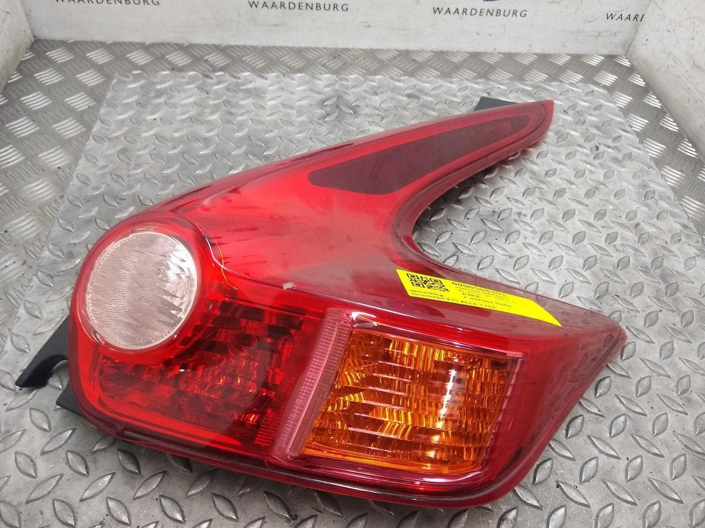 NISSAN JUKE NISMO ACHTERLICHT R 2014, Ophalen of Verzenden, Gebruikt, ARN erkend