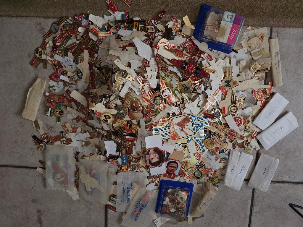 Verzameling cigarenbandjes lot, Ophalen of Verzenden, Gebruikt, Sigarenbandjes