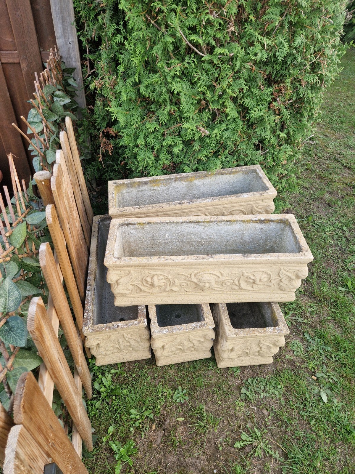 betonnen bloembakken.  25 euro per stuk., Tuin en Terras, Ophalen