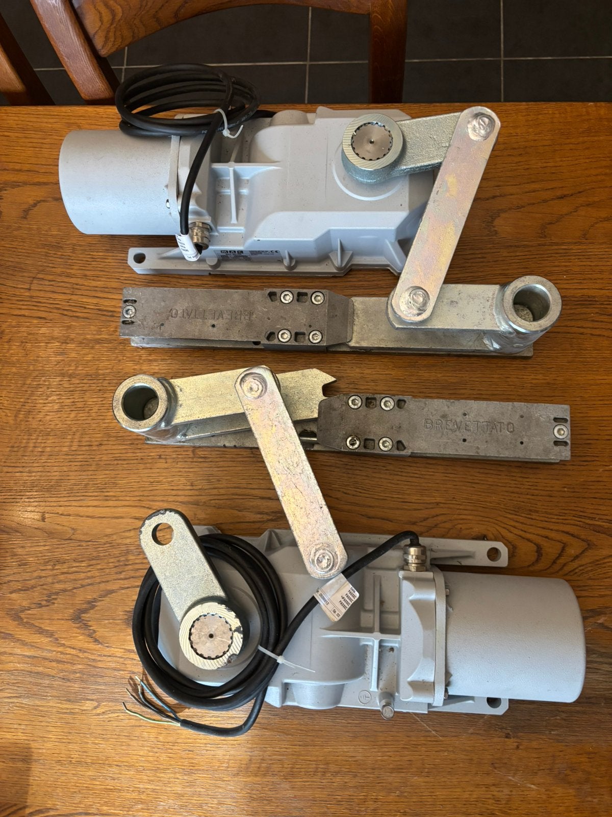 Materiel pour barriere électrique, Enlèvement, Comme neuf
