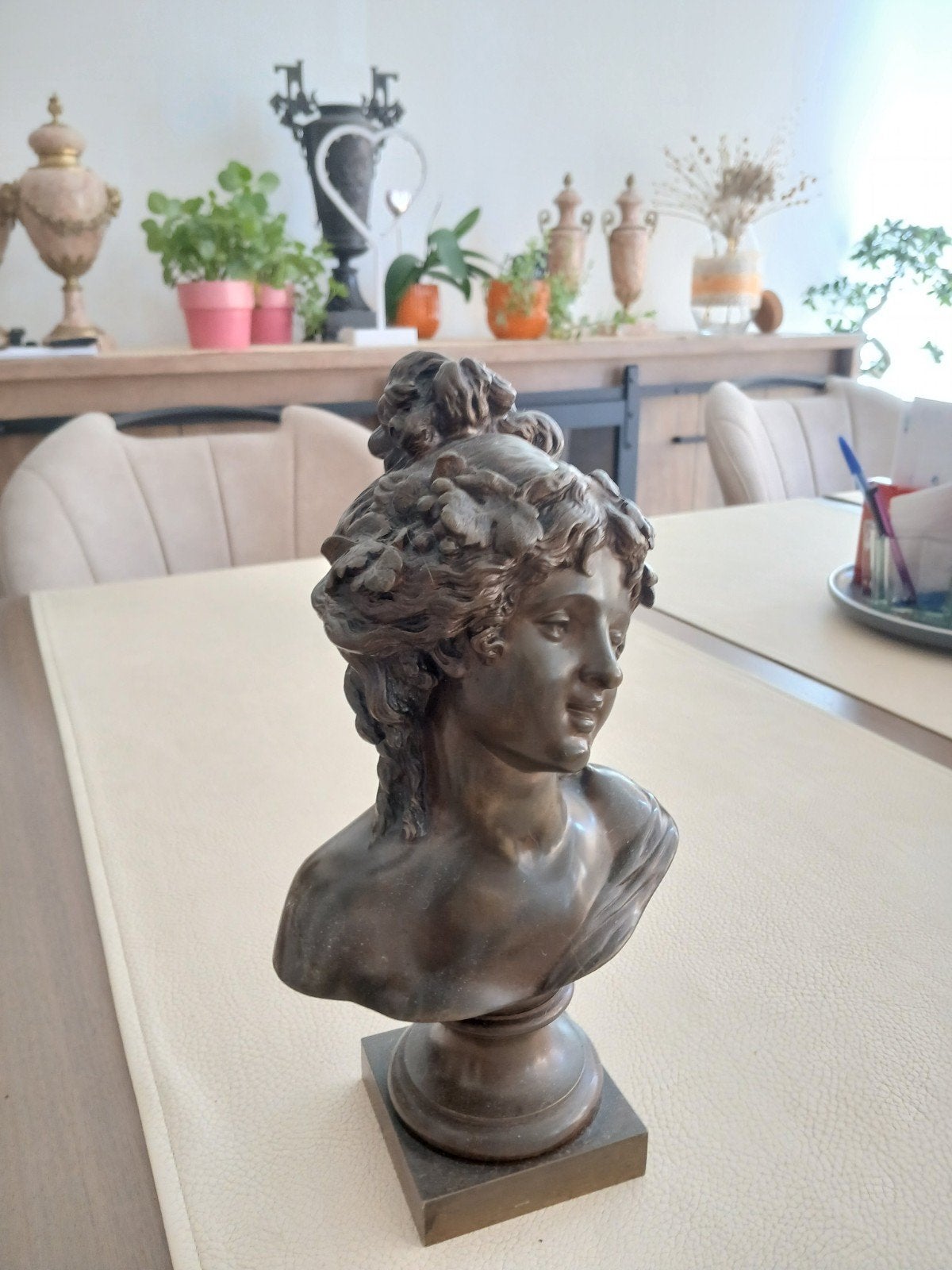 bronzen beeldje, Ophalen, Brons