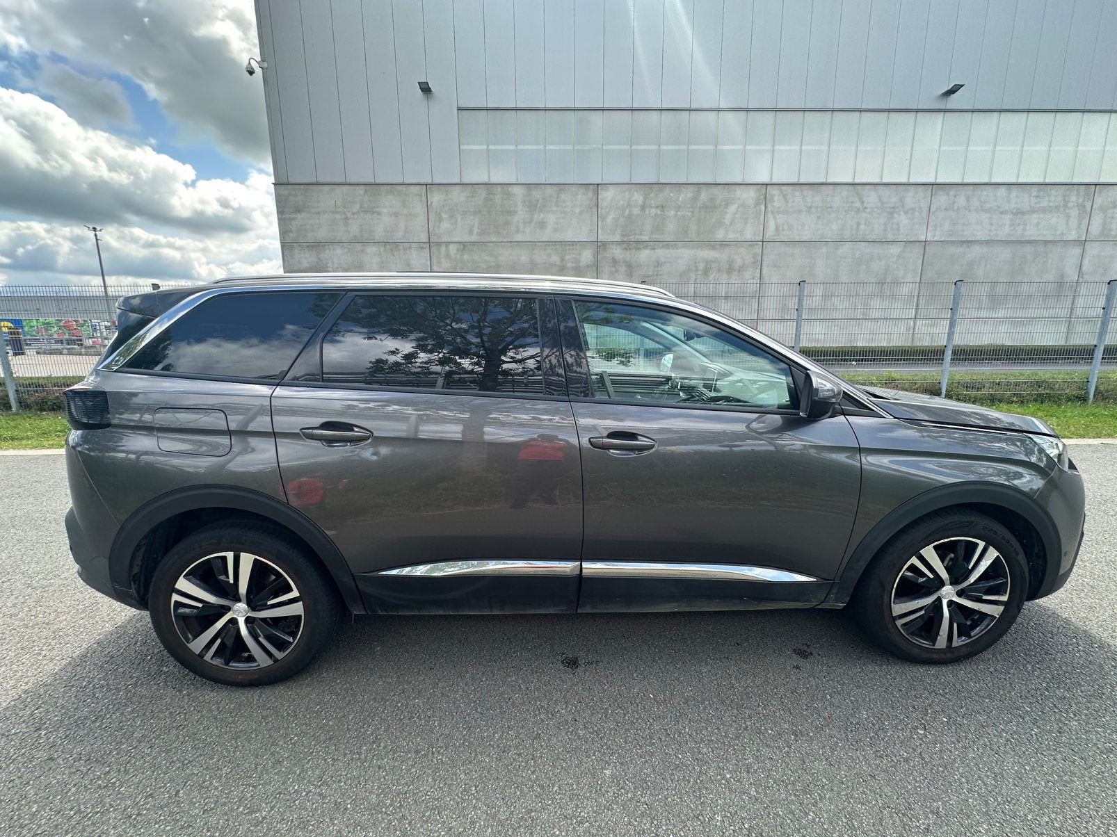 Peugeot 5008|1.2 Benzine| 140.000Km| 7 Plaatsen!, Auto's, Peugeot, Monovolume, Euro 6, 7 zetels, Handgeschakeld