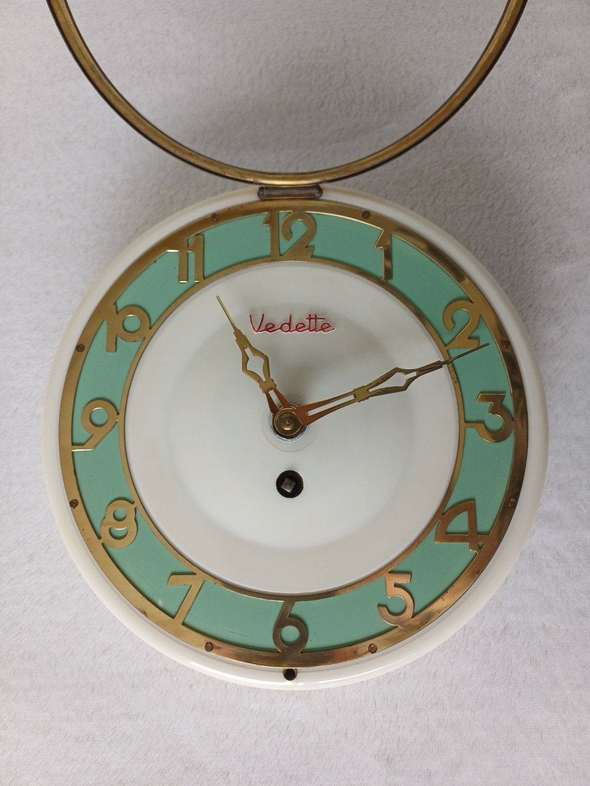 Horloge vintage murale "VEDETTE " avec sa clé  d’origine., Antiquités & Art, Enlèvement