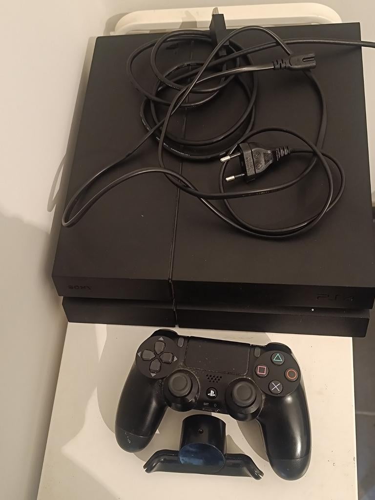Ps4 Console met Originele controller en kabels., Games en Spelcomputers, Ophalen