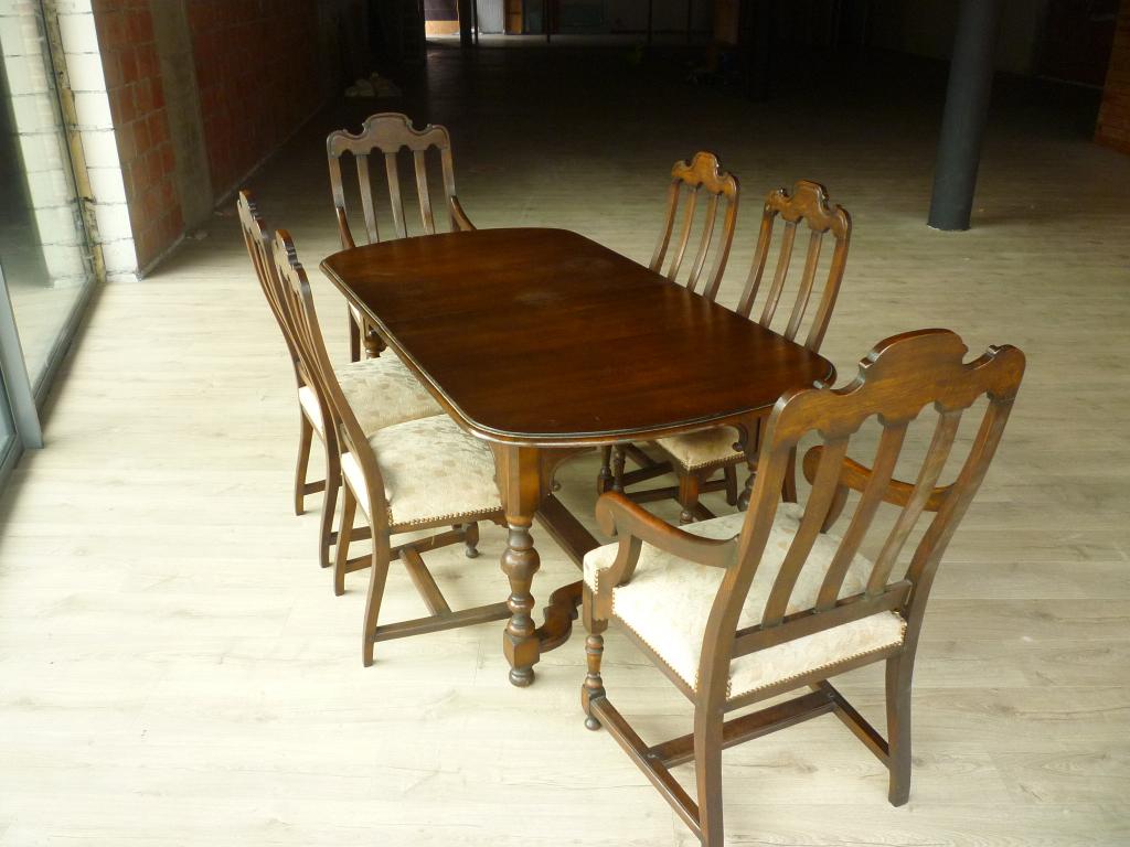 Tafel + 6 stoelen in massief Notelaar, Huis en Inrichting, Ophalen, Overige houtsoorten