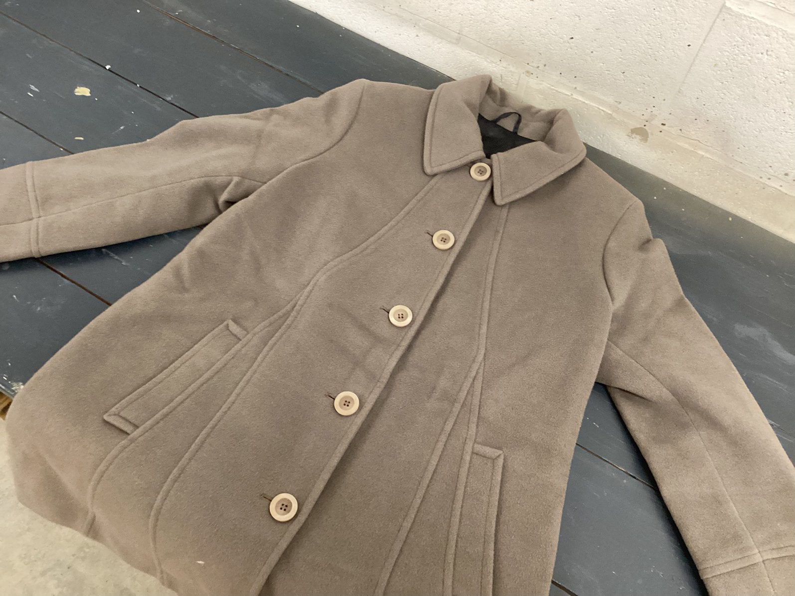 Wollen damesjas maat 44, Kleding | Dames, Ophalen, Zo goed als nieuw, Maat 42/44 (L)