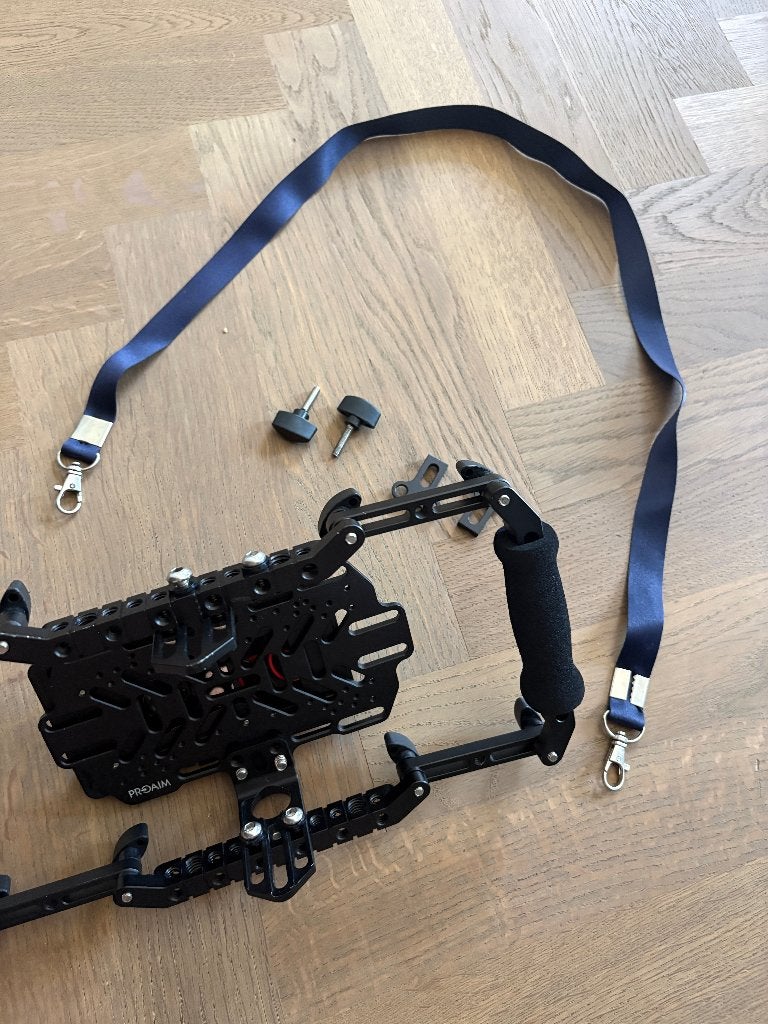 Proaim Universele Director's Monitor Cage met V-Mount Plaat, Ophalen, Zo goed als nieuw