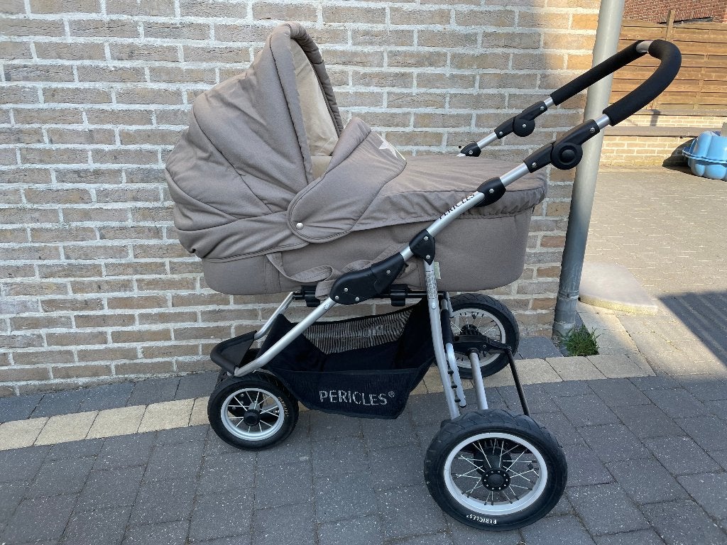 Pericles Evolution kinderwagen-reiswieg-regenset-accessoires, Gebruikt, Luchtbanden, Ophalen, Kinderwagen
