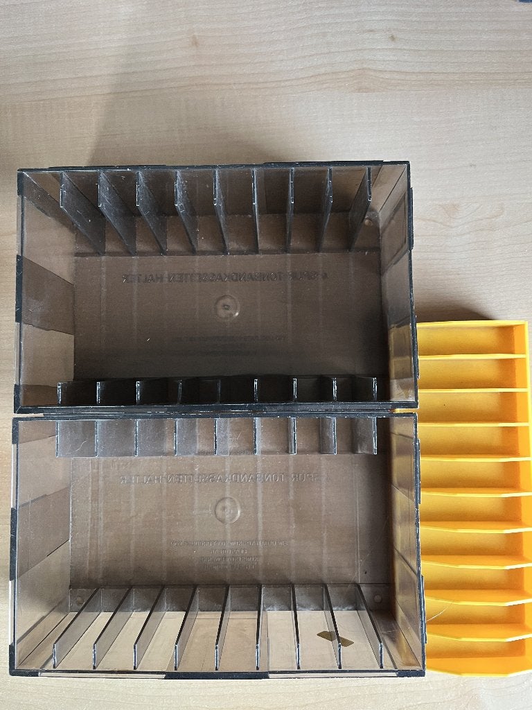 3 vintage cassettehouders, Ophalen