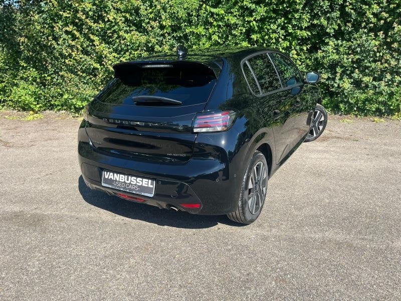 Peugeot 208 II & e- Allure, Automaat, Parkeersensor, 1199 cc, Zwart