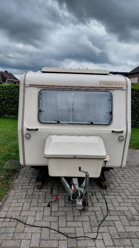Caravan predom, Caravans en Kamperen, Particulier, Hefdak, Predom