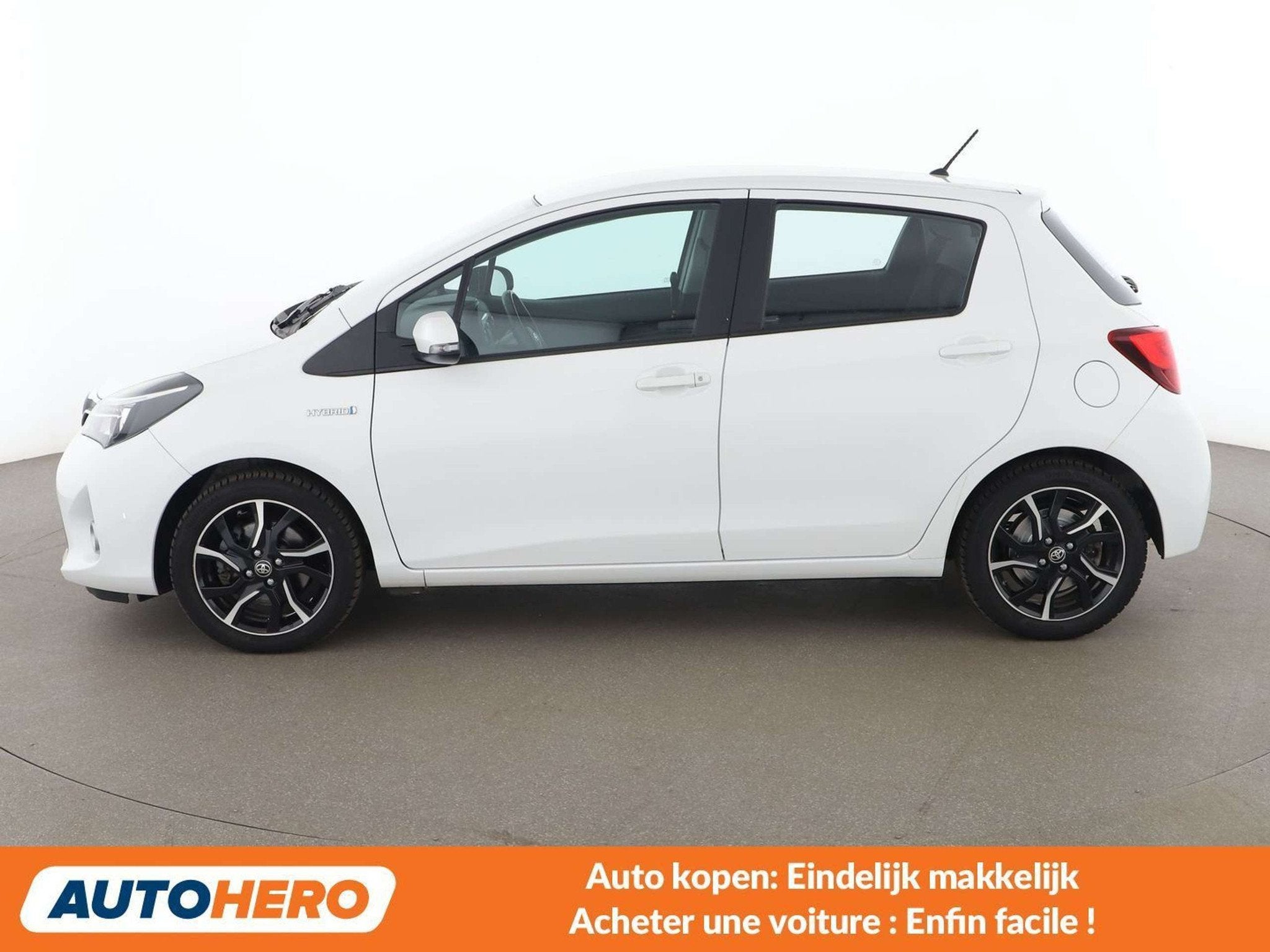 Toyota Yaris 1.5 Hybrid Comfort (automatique), Autos, Toyota, Achat, Noir, 5 portes, 5 places