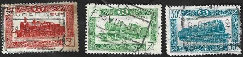 3 Postzegels België 1949 Locomotieven, Frankeerzegel, Ophalen of Verzenden, Gestempeld, Treinen