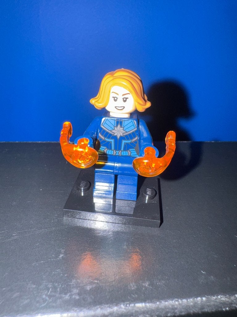 Minifigure Lego -  Captain Marvel (Carol Danvers), Lego, Comme neuf, Enlèvement, Minifiguren serie