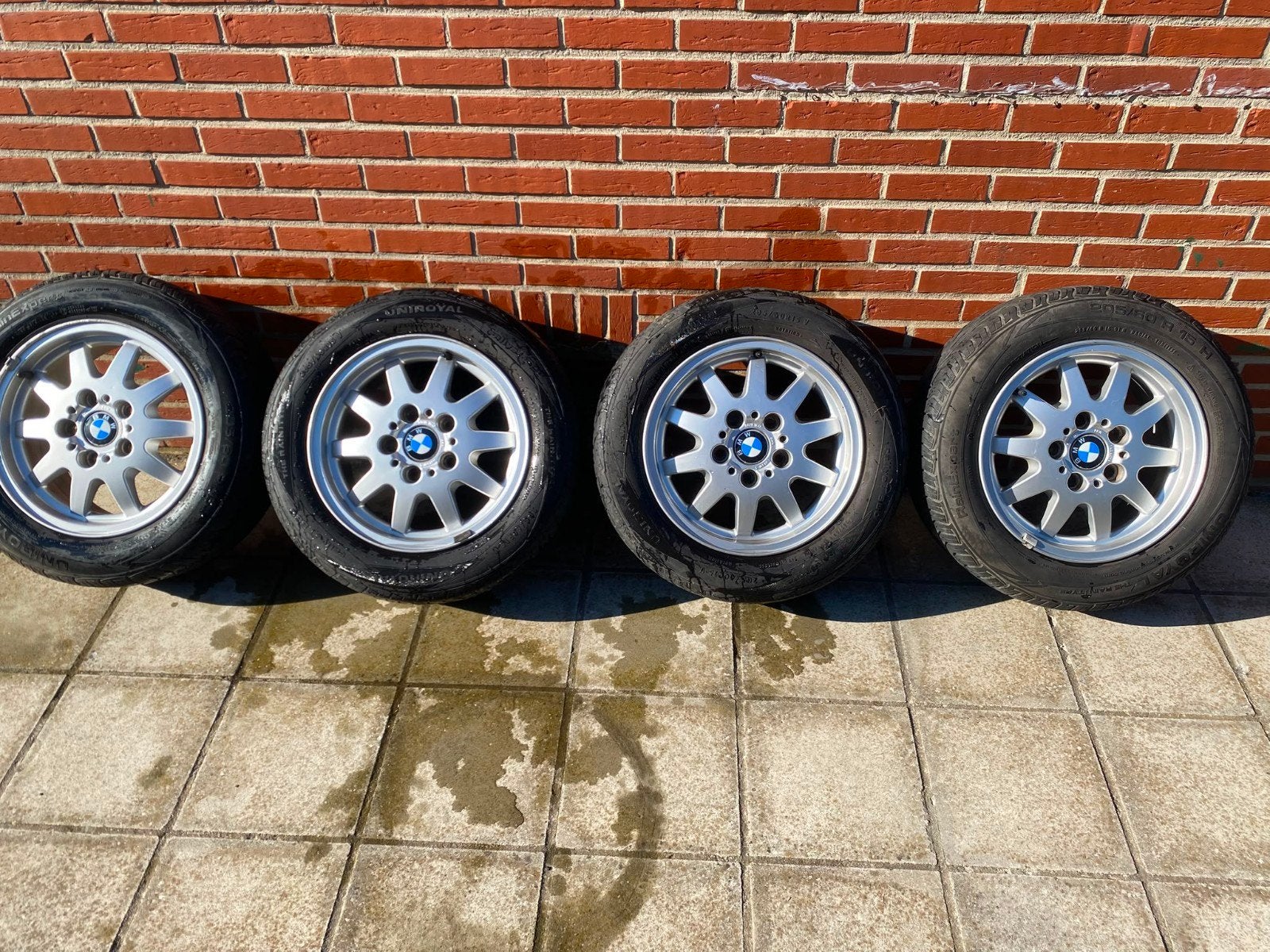 Jantes & pneus bmw, Autos : Pièces & Accessoires, Enlèvement, 15 pouces, Pneu(s)