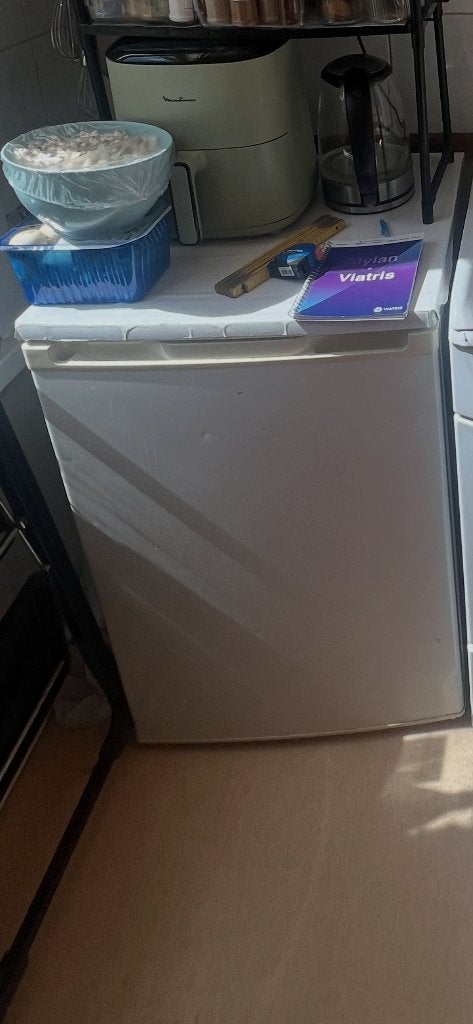 Petit frigo, Electroménager, Enlèvement, Utilisé, Avec compartiment congélateur