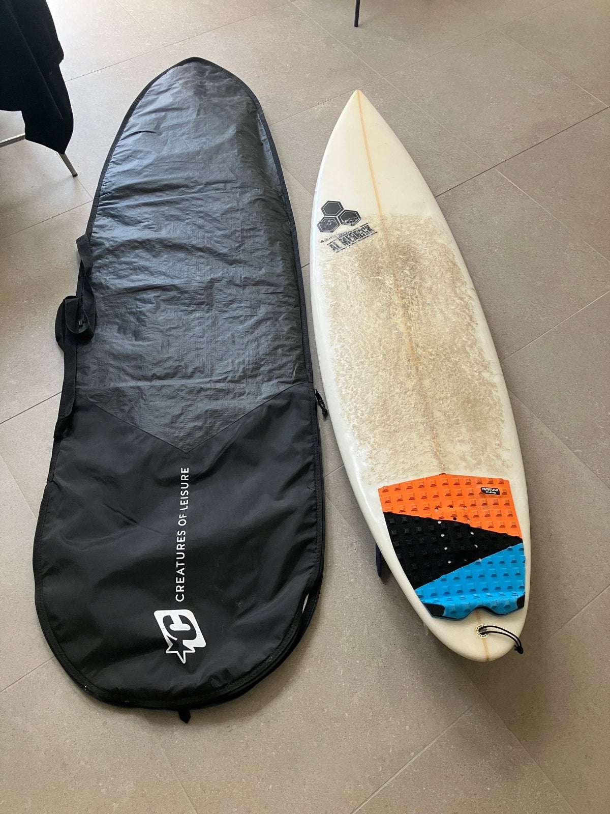 Al Merrick 6’4 + boardbag, Sports nautiques & Bateaux, Enlèvement, Shortboard, Avec ailerons