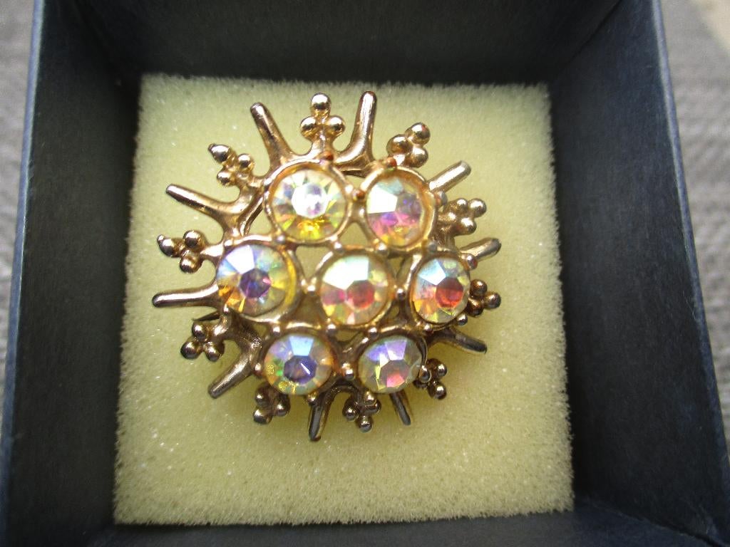 broche, Bijoux, Sacs & Beauté, Enlèvement ou Envoi, Comme neuf