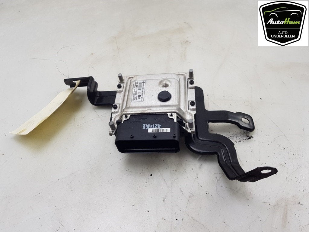 COMPUTER MOTOR Kia Rio III (UB) (|3911103456|), Robert Bosch AG, Robert-Bosch-Allee 1
74232  Abstatt, DE, Engineering@bosch.com