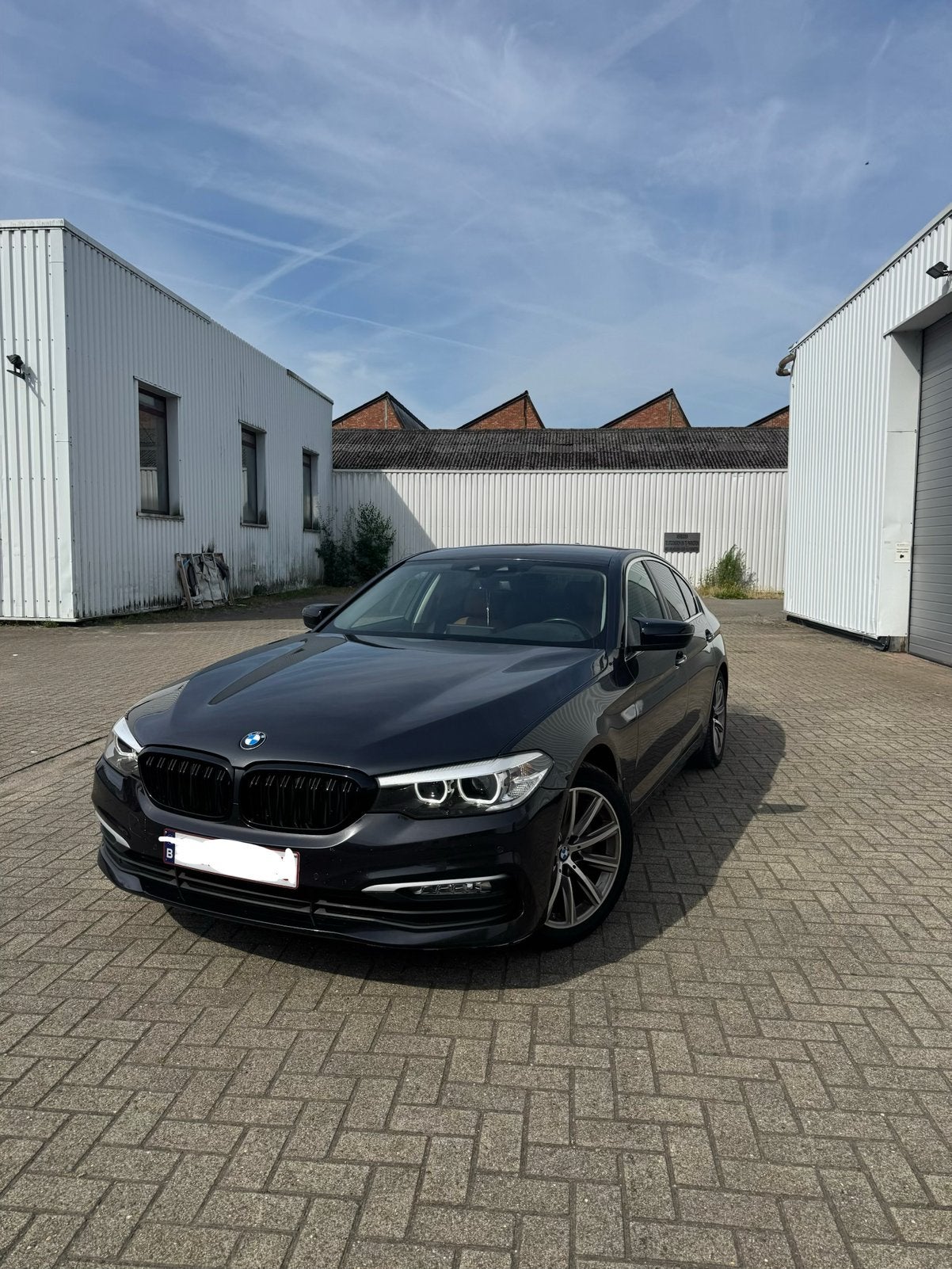 BMW 520 190cv, Cuir, Argent ou Gris, Euro 6, 5 portes