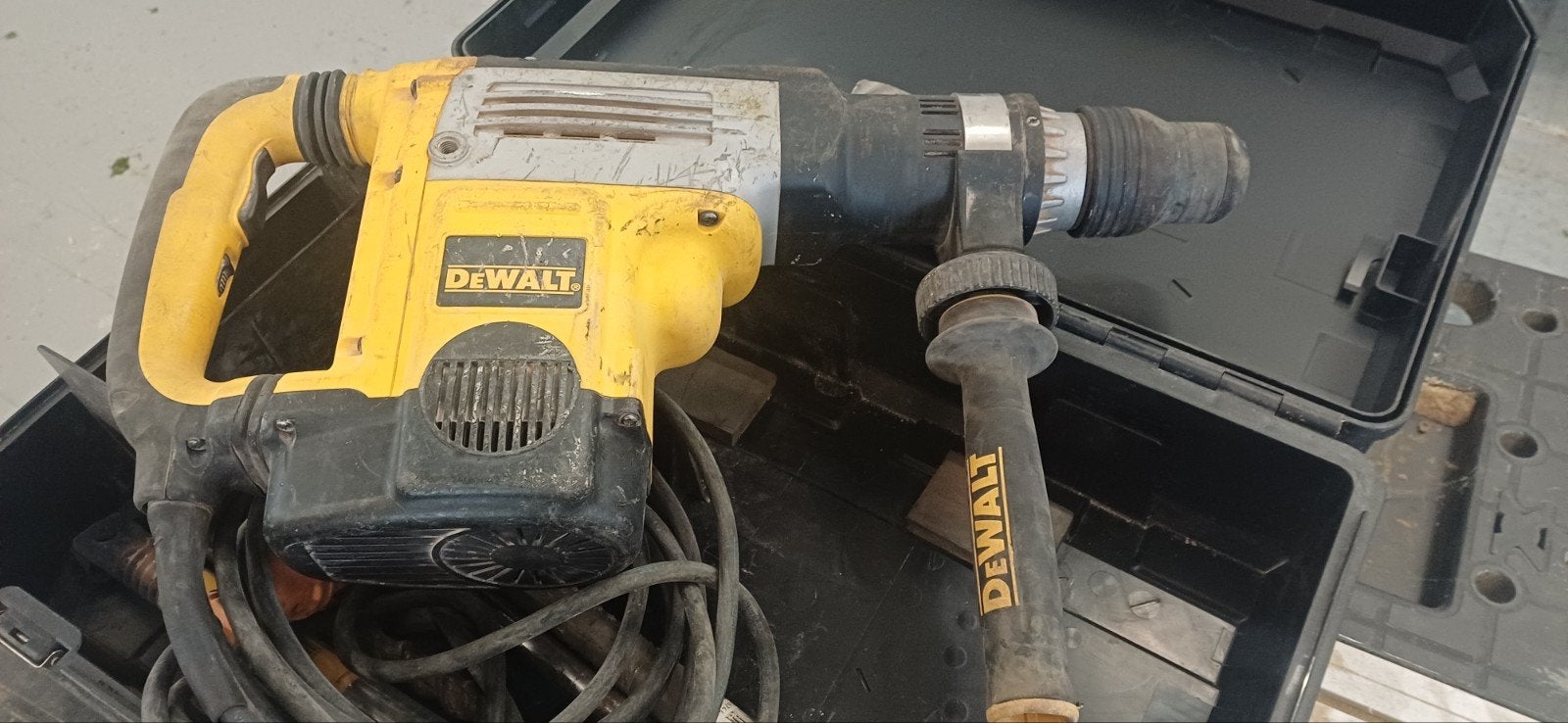 dewalt d25762 qs combihamer, Enlèvement, Utilisé, Marteau, DeWalt