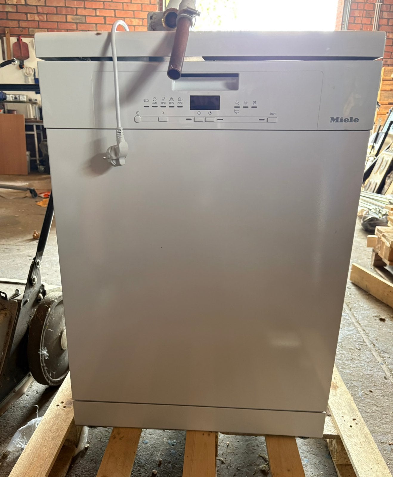 Miele G5110SC BW vrijstaande Vaatwasser, Elektronische apparatuur, Vaatwasmachines, Ophalen, Minder dan 85 cm, Eco programma, 60 cm of meer