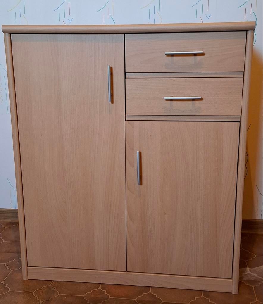 Klein kastje in lichte kleur, Ophalen