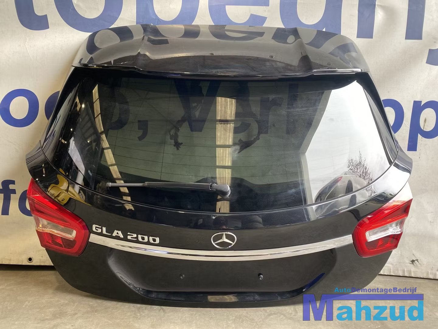 MERCEDES GLA X156 Zwart Achterklep 2013-2020, Gebruikt, Mercedes-Benz AG, Deur, Mercedes-Benz