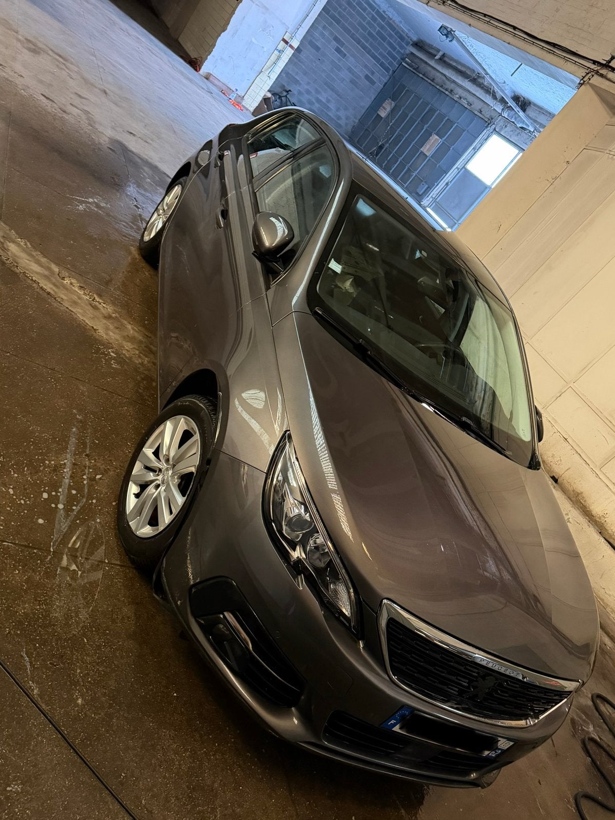 Peugeot 308 active buisness, Argent ou Gris, Euro 6, Boîte manuelle, Noir