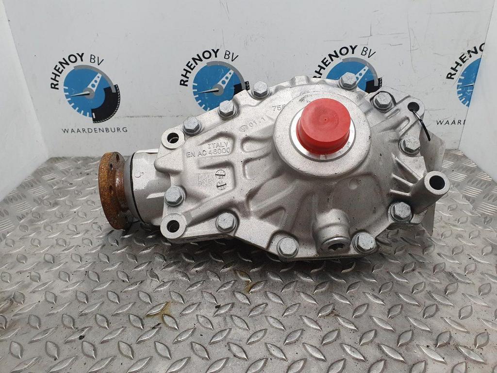 BMW 8 SERIES DIFFERENTIEEL / CARDAN 2019, Ophalen of Verzenden, Gebruikt, Stiba lid