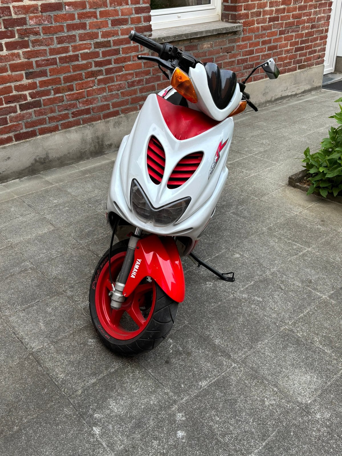 Yamaha aerox mbk nitro a klasse, Vélos & Vélomoteurs, Scooters | Yamaha, Aerox, Comme neuf, Enlèvement, Deux-temps