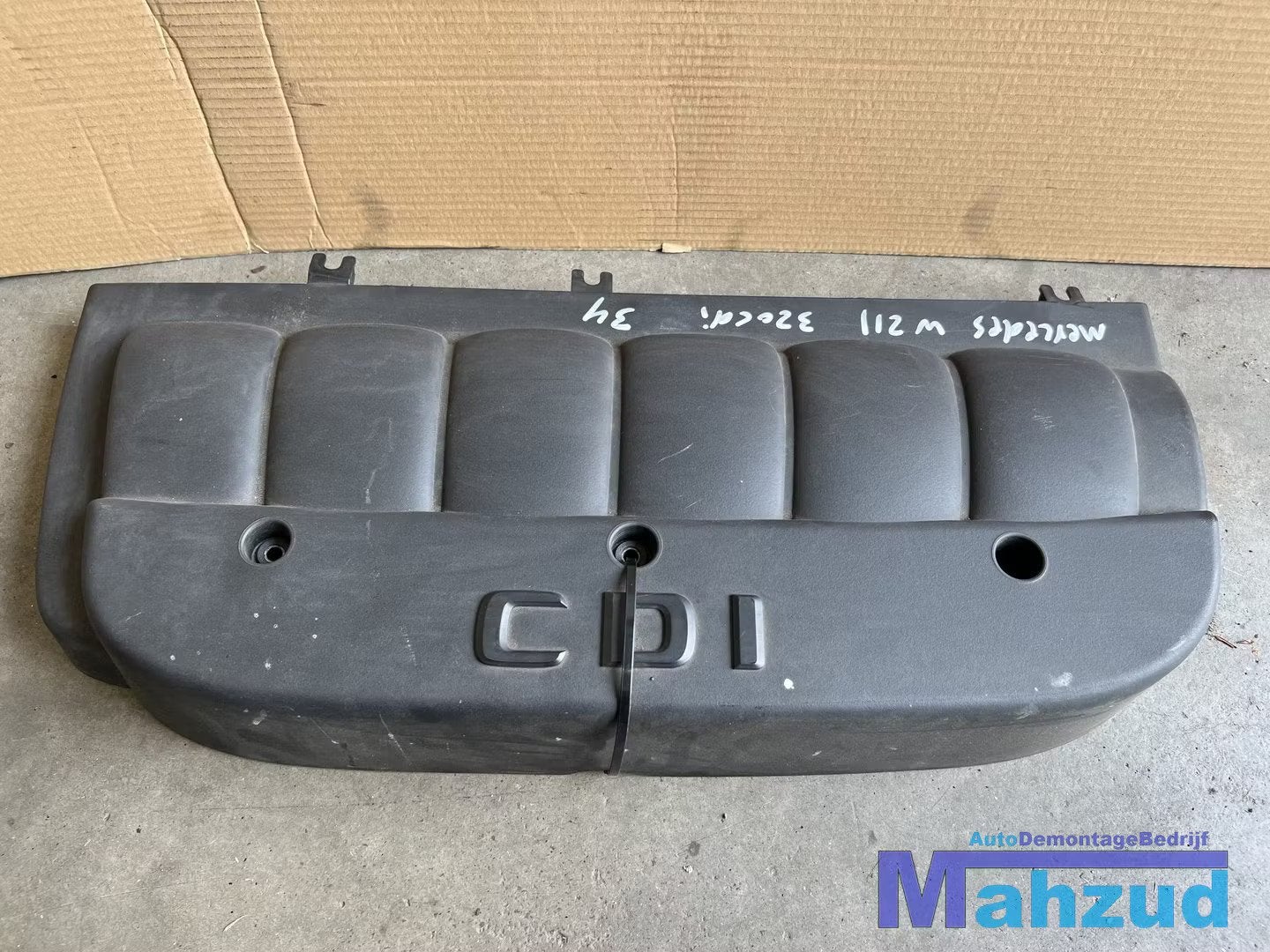 MERCEDES E-klasse w211 3.2 cdi Motorbescherm plaat 2002-2009, Autos : Pièces & Accessoires, Mercedes-Benz AG, Mercedes-Benz, Utilisé