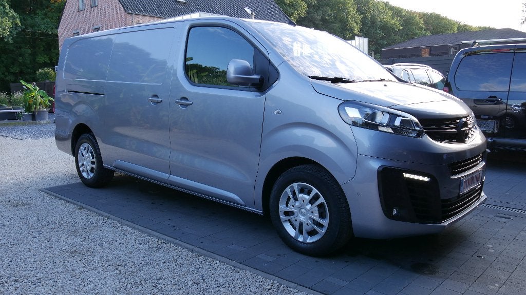 OPEL VIVARO L3 EDITION 2.0D 150CV 2021 52DKM 12M GARANTIE, Autos, Argent ou Gris, Vivaro, Entreprise, Boîte manuelle