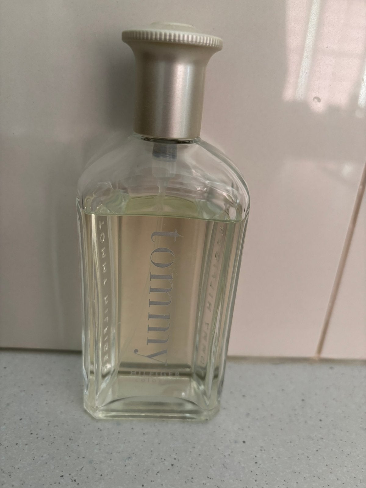 Tommy Hilfiger Tommy eau de toilette, Ophalen of Verzenden, Zo goed als nieuw