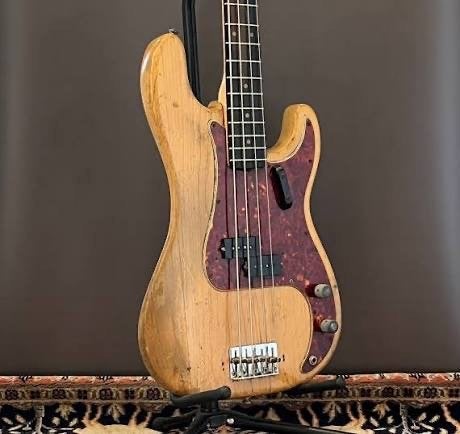 Recherché : basse de précision avec touche en bois de rose, Musique & Instruments, Enlèvement, Comme neuf, Électrique