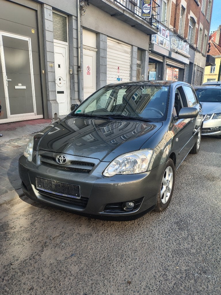 TOYOTA COROLLA, Autos, Toyota, Argent ou Gris, Achat, Entreprise, Boîte manuelle