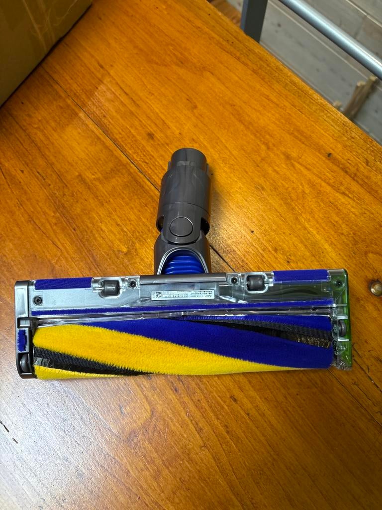 Brosse dyson laser NEUVE, Electroménager, Enlèvement, Neuf, Aspirateur