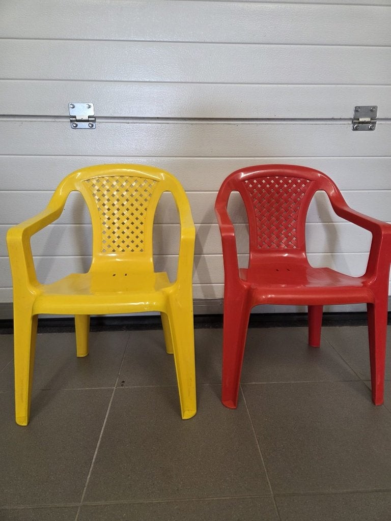 Stapelbare kunststof kinderstoel, Enfants & Bébés, Enlèvement, Utilisé, Autres types