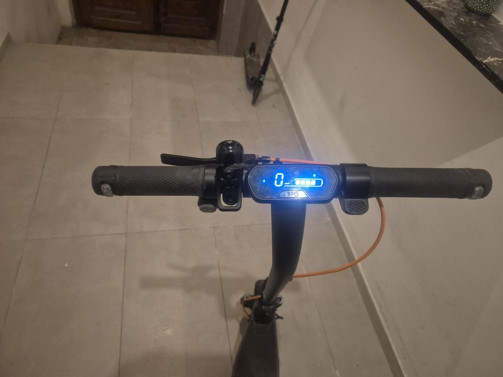Trottinette électrique ninebot, Enlèvement ou Envoi, Utilisé, Step électrique (E-scooter)