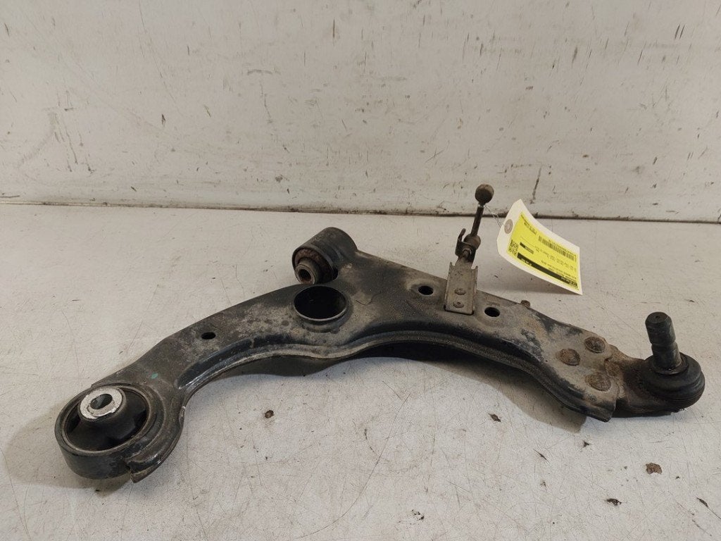 BRAS DE SUSPENSION AVANT DROIT (TRIANGLE) Giulietta (940), Autos : Pièces & Accessoires, Stellantis Europe S.p.A, IPC D1-09 Bahnhofsplatz
65423  Rüsselsheim am Main, DE