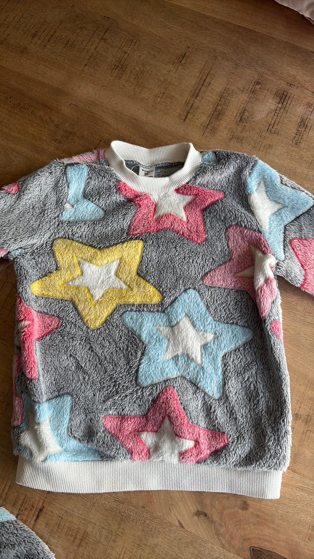Shein pyjamaset 6 jaar 116cm grijskleurige sterren - TBE, Ophalen of Verzenden, Zo goed als nieuw, Blauw